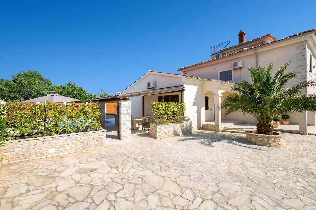 Fenera Apartment Medulin Croatia